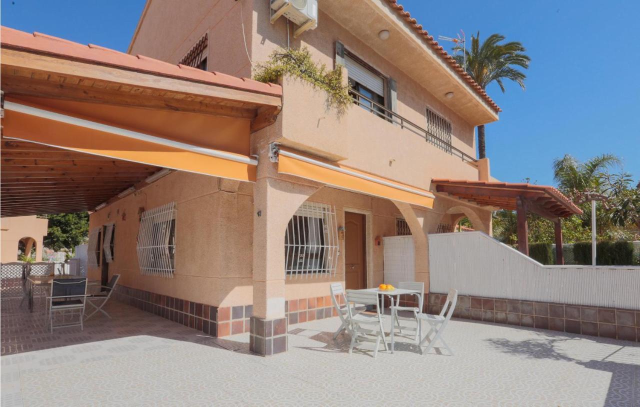 Cozy Home In Los Alcazares With Kitchen Los Narejos Εξωτερικό φωτογραφία