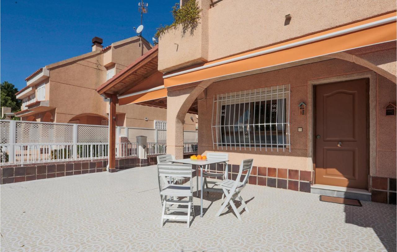 Cozy Home In Los Alcazares With Kitchen Los Narejos Εξωτερικό φωτογραφία