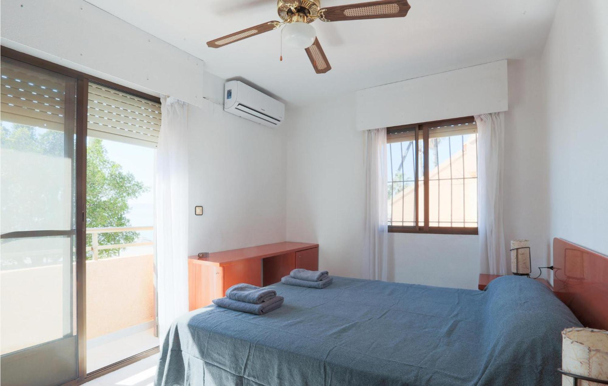Cozy Home In Los Alcazares With Kitchen Los Narejos Εξωτερικό φωτογραφία